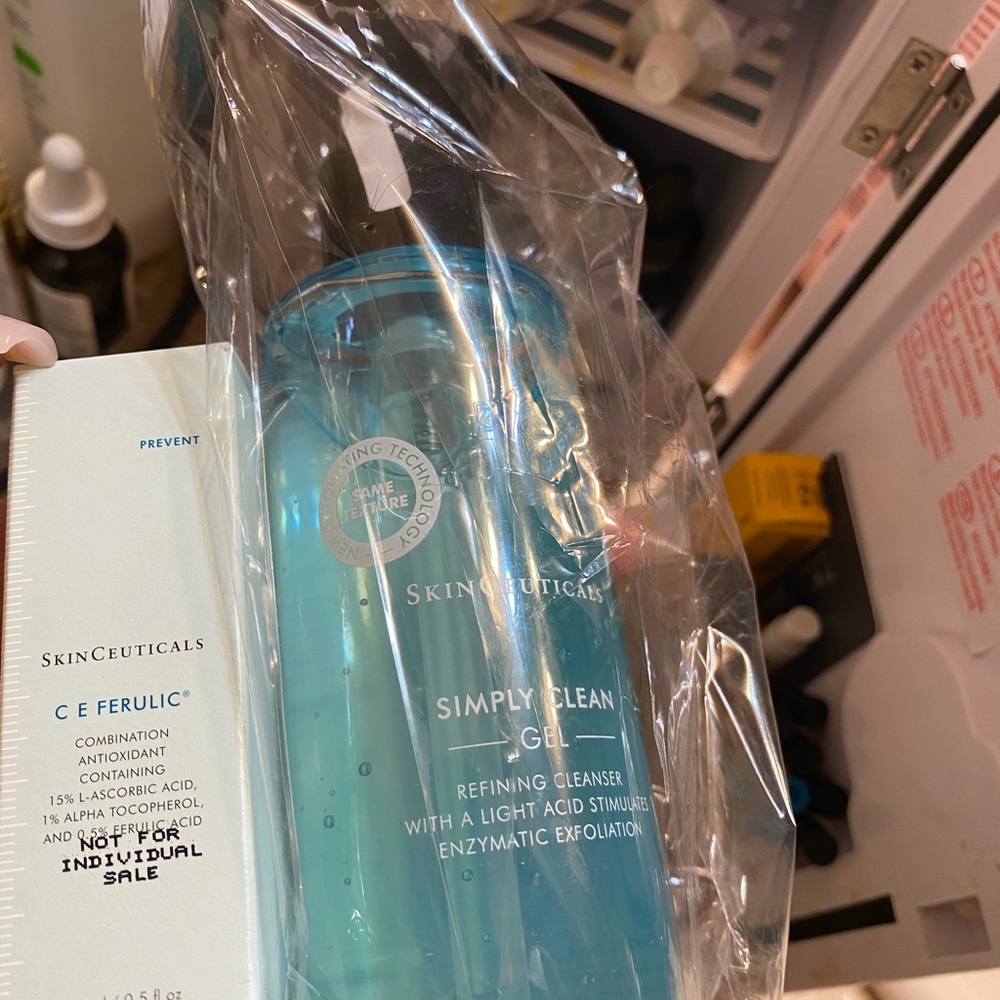 Skinceuticals face wash and vitamin c e ferulic